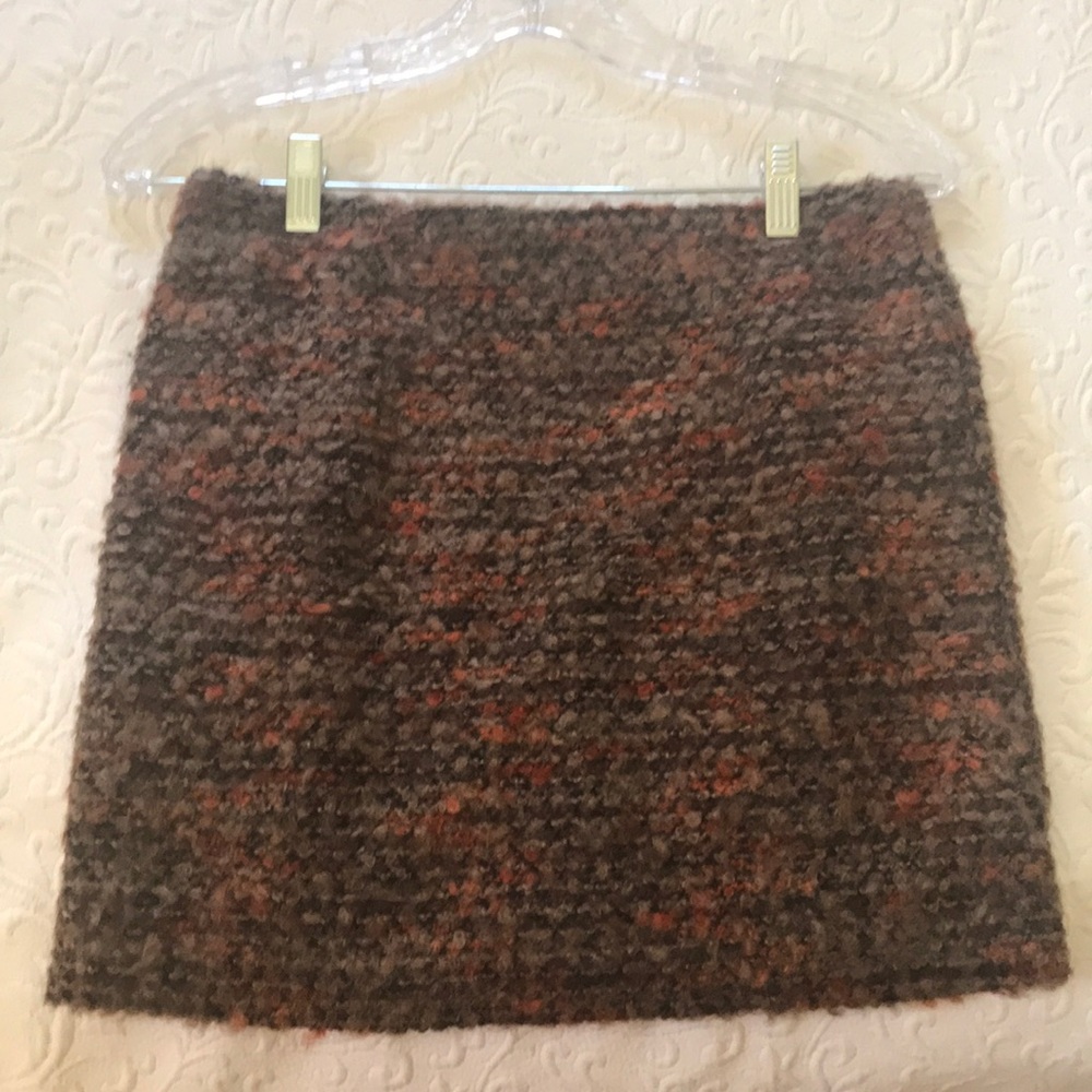 Skirt!